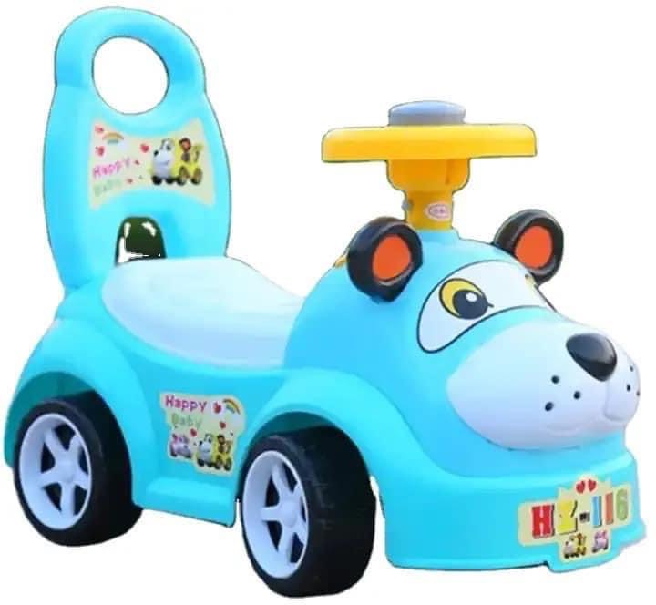 Voiture balançoire pour enfants de 1 à 3 ans un jouet pour garçons et filles musique à quatre roues.