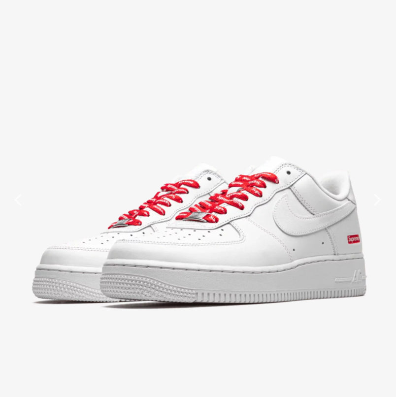Nike Air Force 1 Low White Supreme