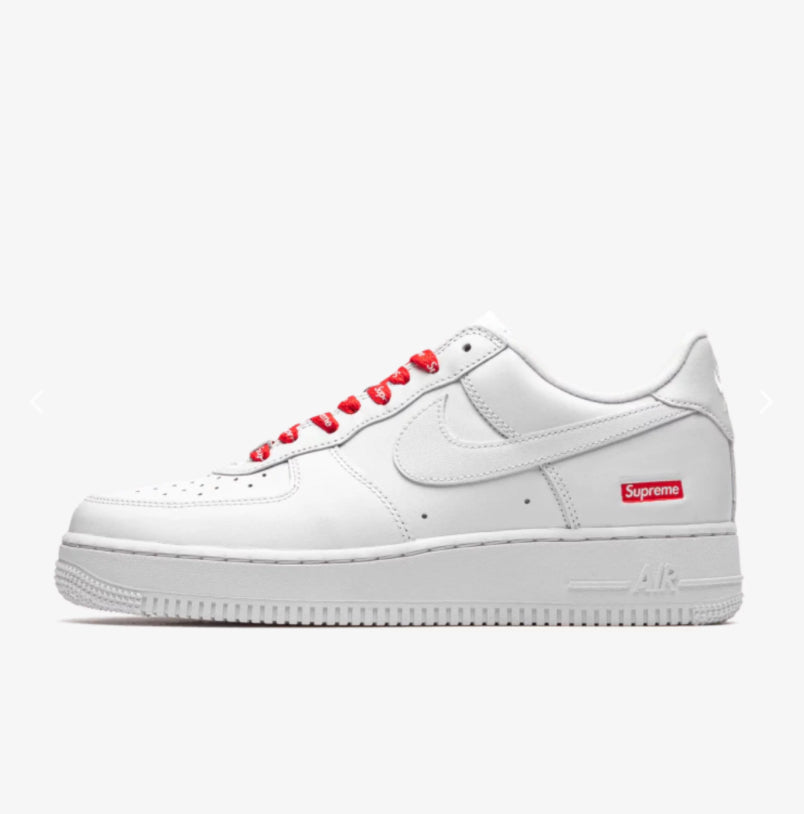 Nike Air Force 1 Low White Supreme