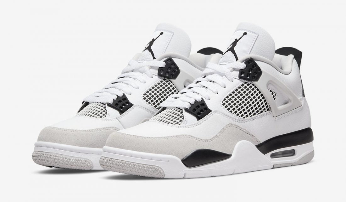 Air Jordan 4 « Military Black »
