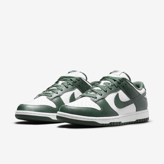 Nike Dunk Low Retro