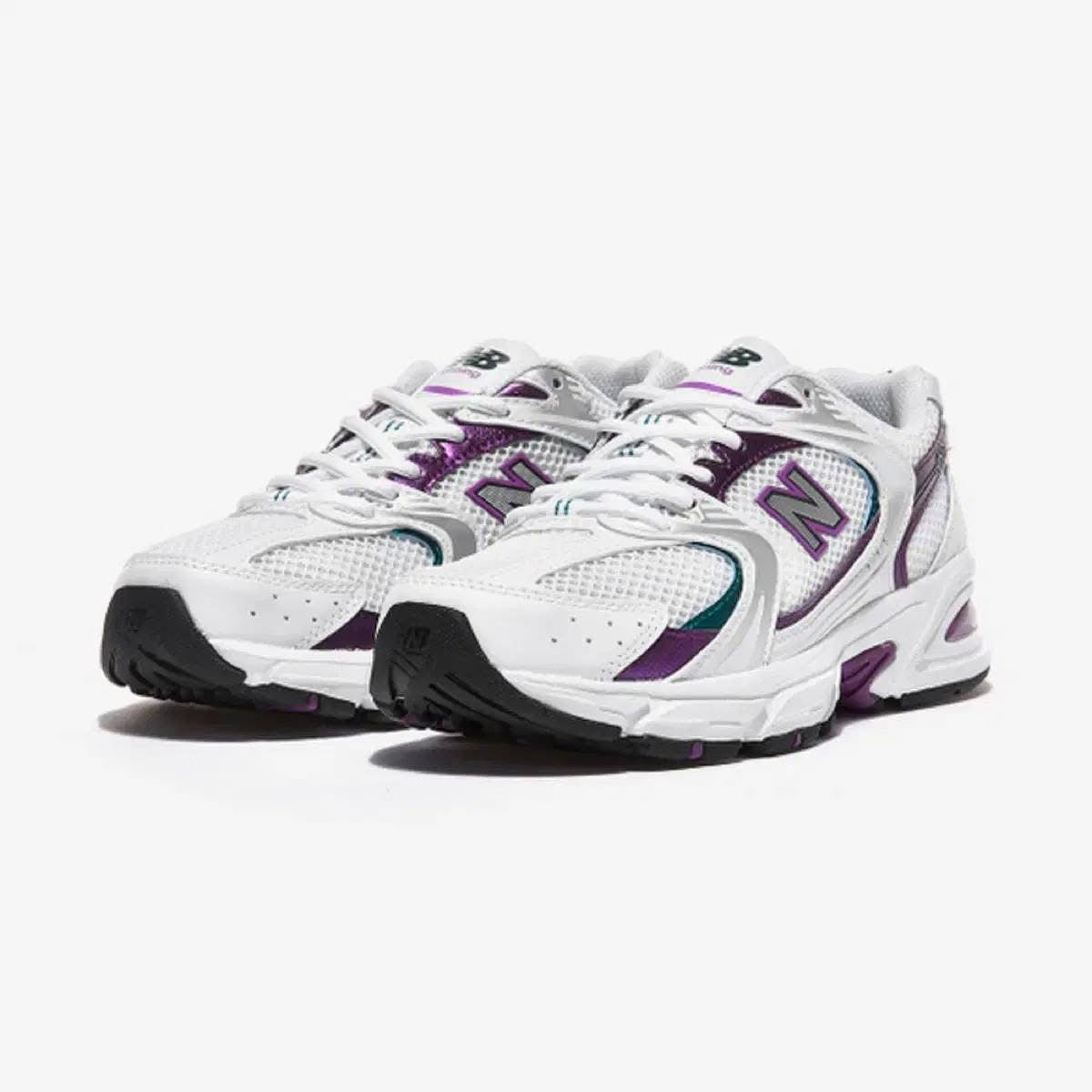 New Balance 530 White purple /green