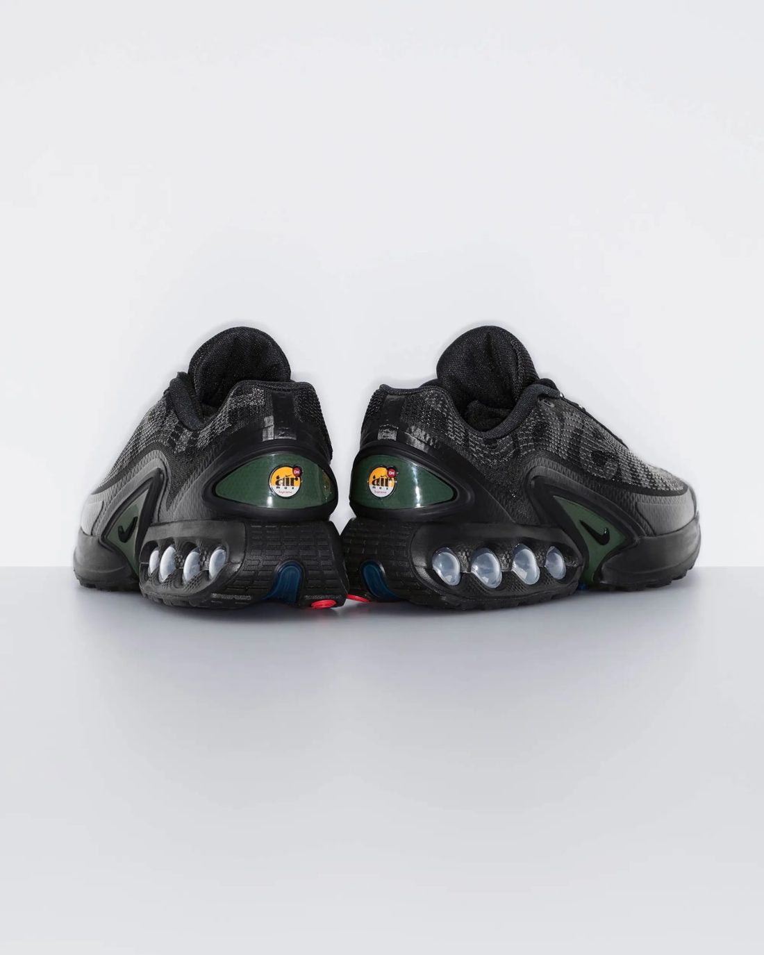 Supreme x Nike Air Max Dn