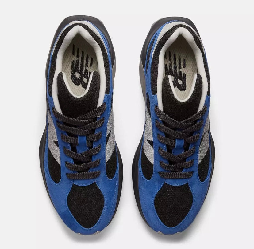 La New Balance Warped Runner