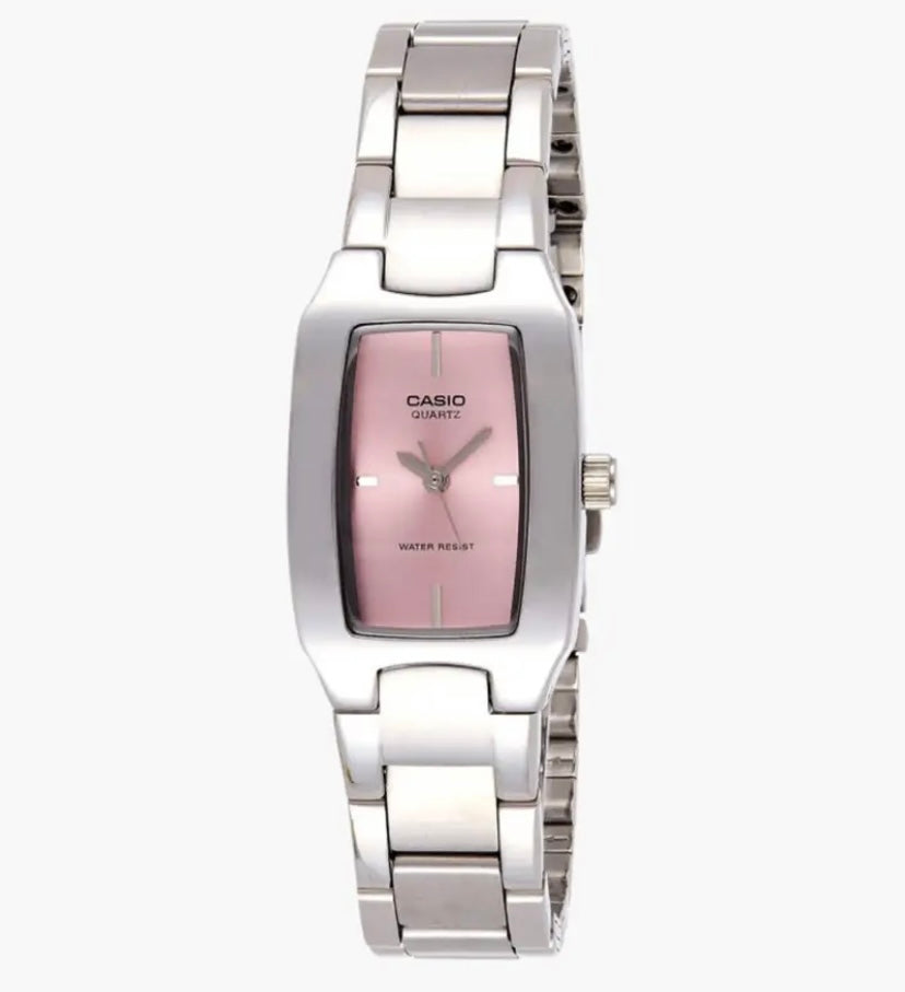 Montre CASIO Femme – LTP-1165A-4CDF – Bracelet Gris En Acier Inoxydable – Résistante à l’eau – 12 Mois De Garantie