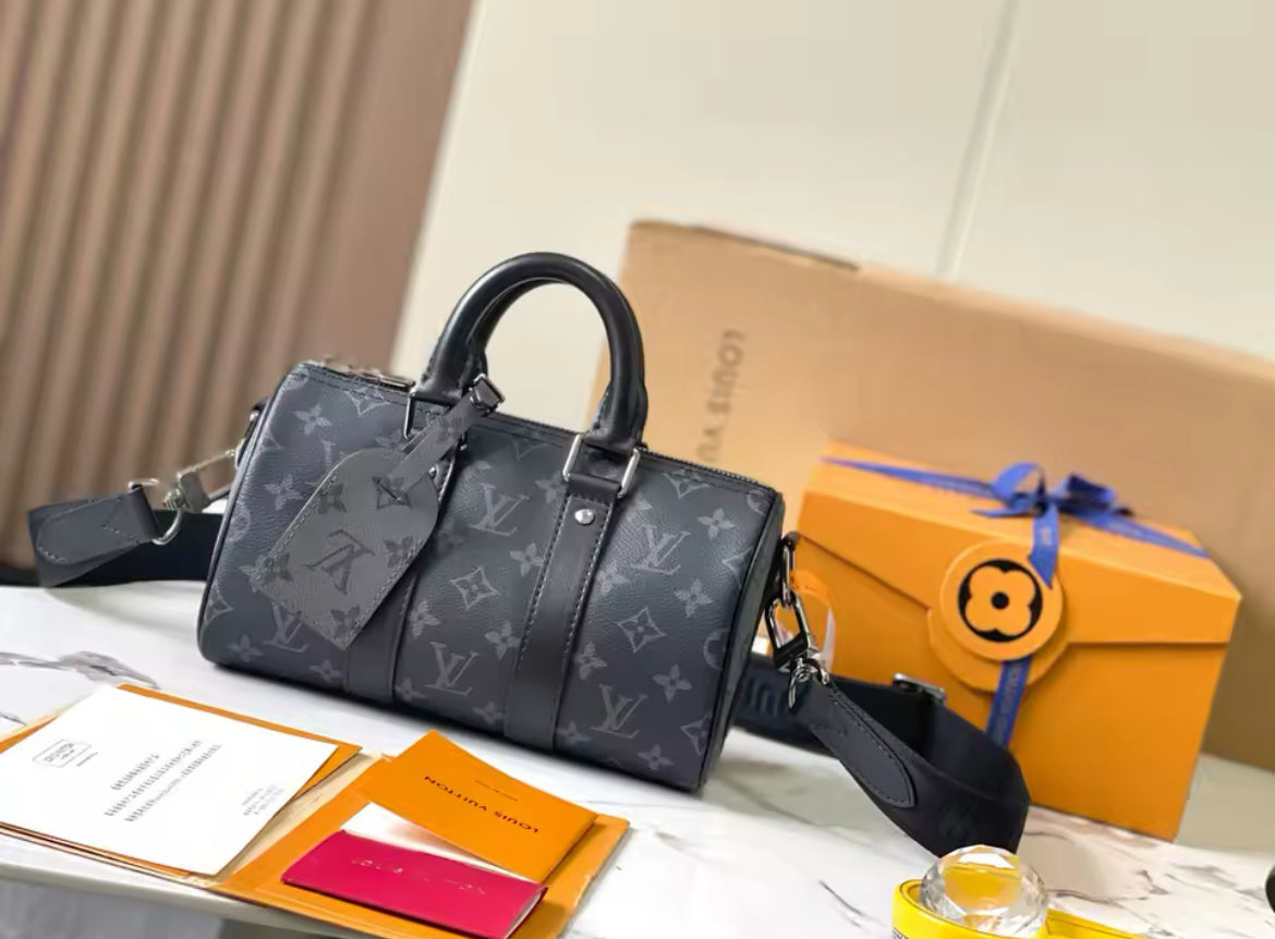 Louis Vuitton Style Keepall , Sacs Hundred Sacs à bandoulière.