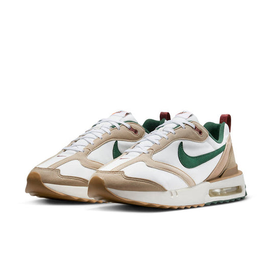Nike Air Max
Dawn Sail Gorge v