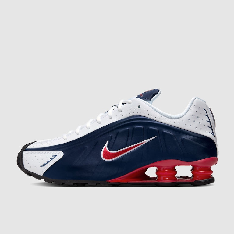 NIKE SPORTSWEAR SHOX R4