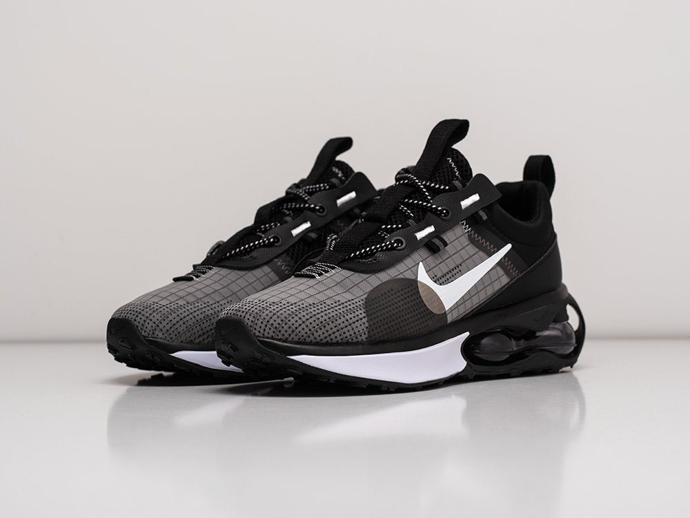 NIKE AIR MAX 2021