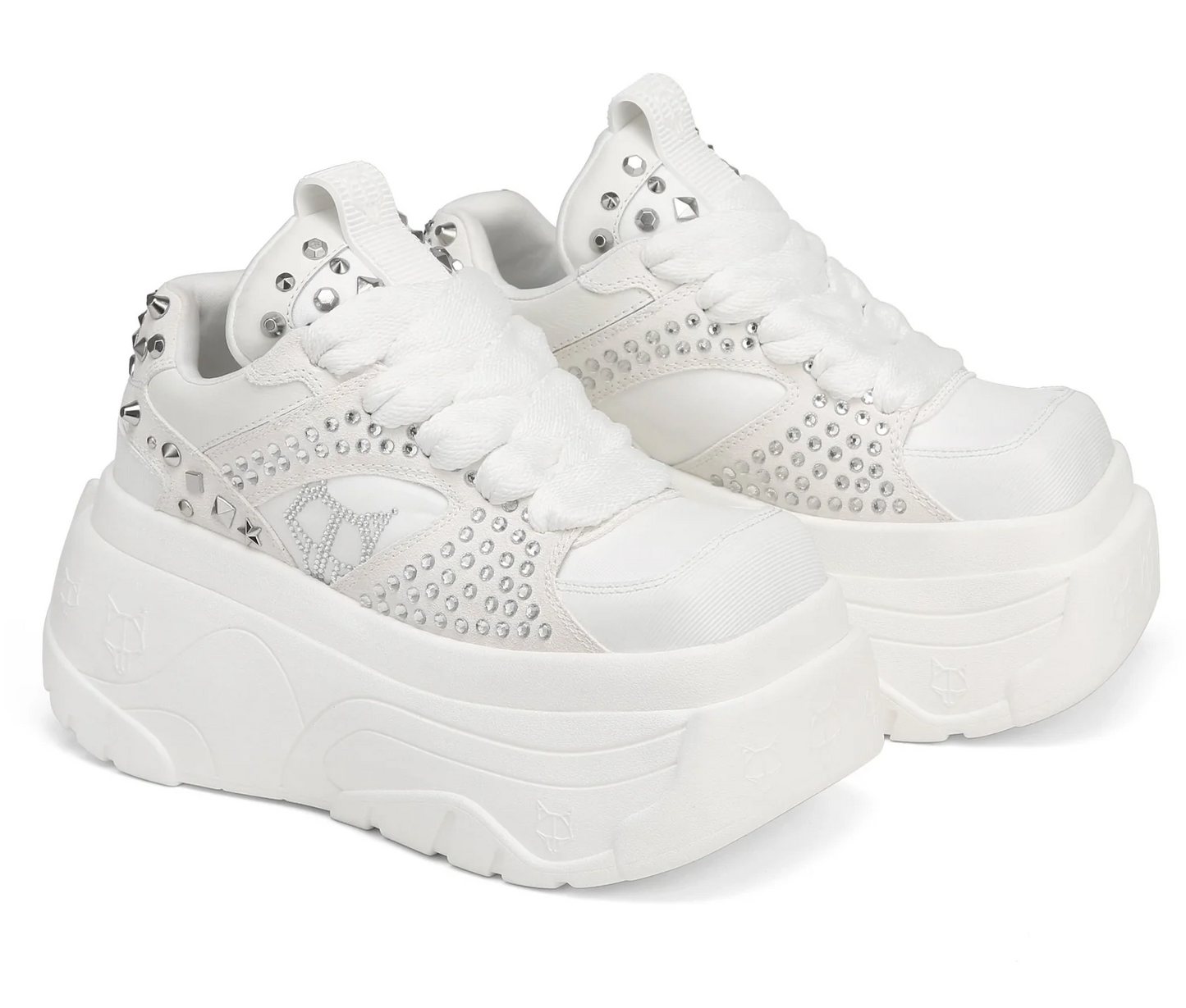 Naked Wolfe Fantasy White