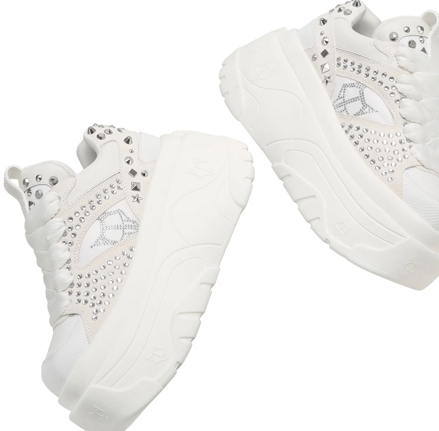 Naked Wolfe Fantasy White