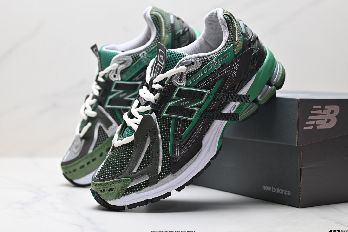 New Balance 1906 Green