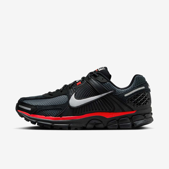 Nike zoom vomero 5 metallic bred