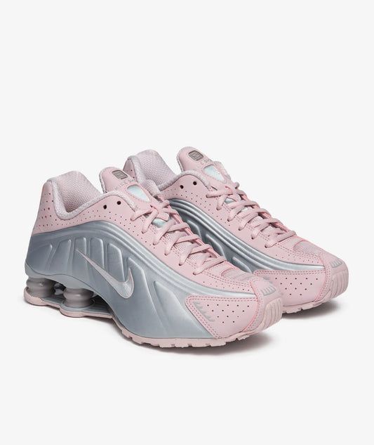 Nike 
Shox R4 - Light Pink
