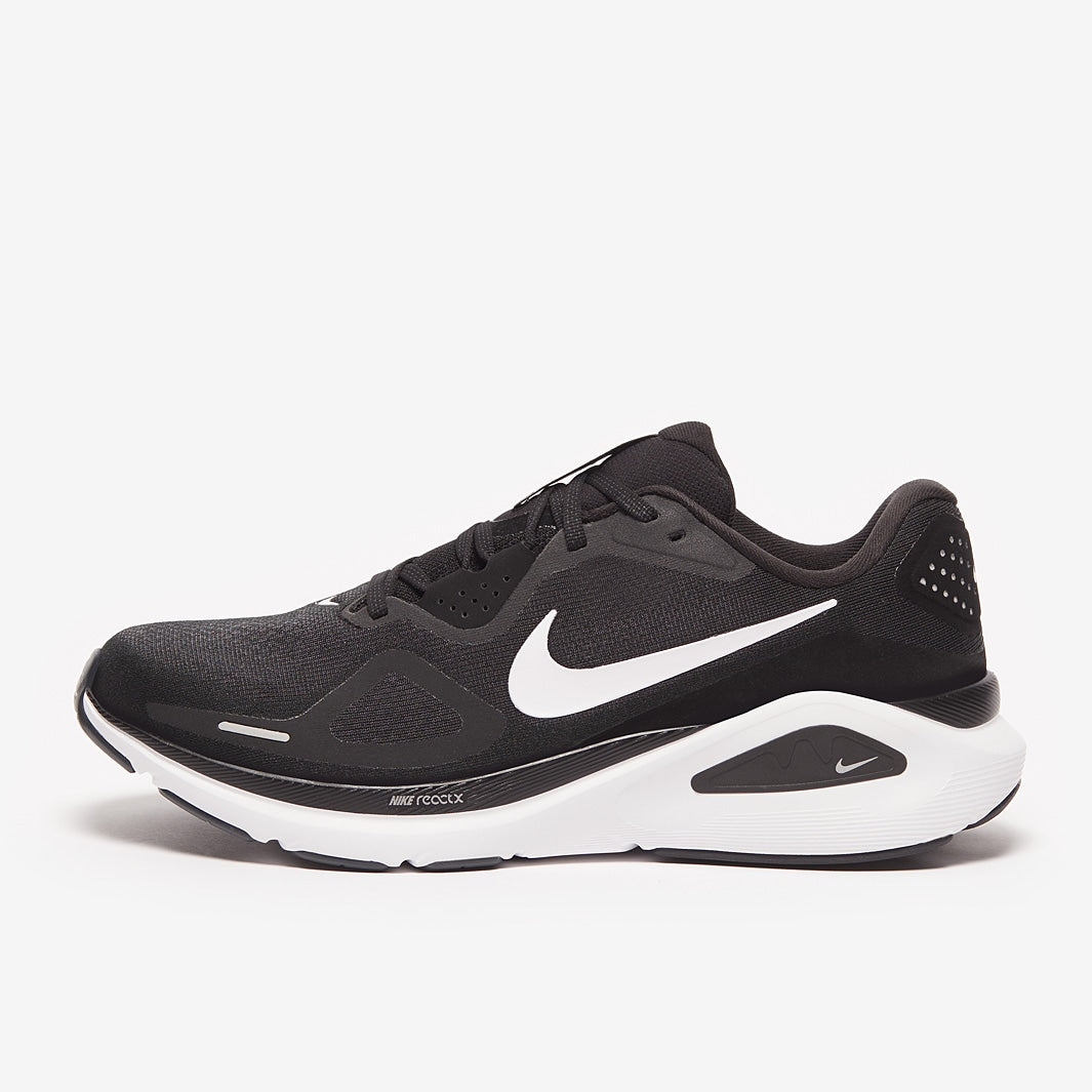 NIKE STRUCTURE 26
Noir/Blanc/Gris Cool/Argent Métallique