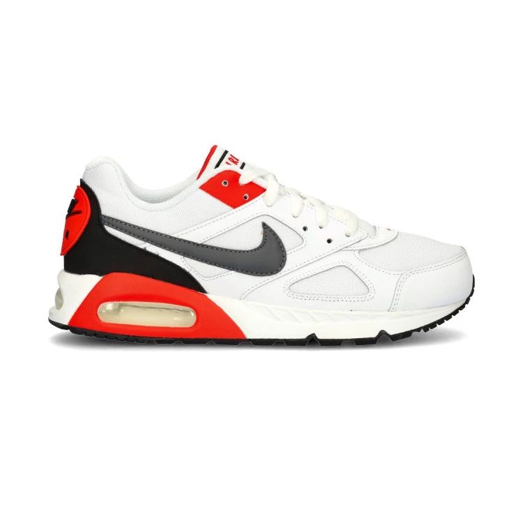 NIKE AIR MAX IVO