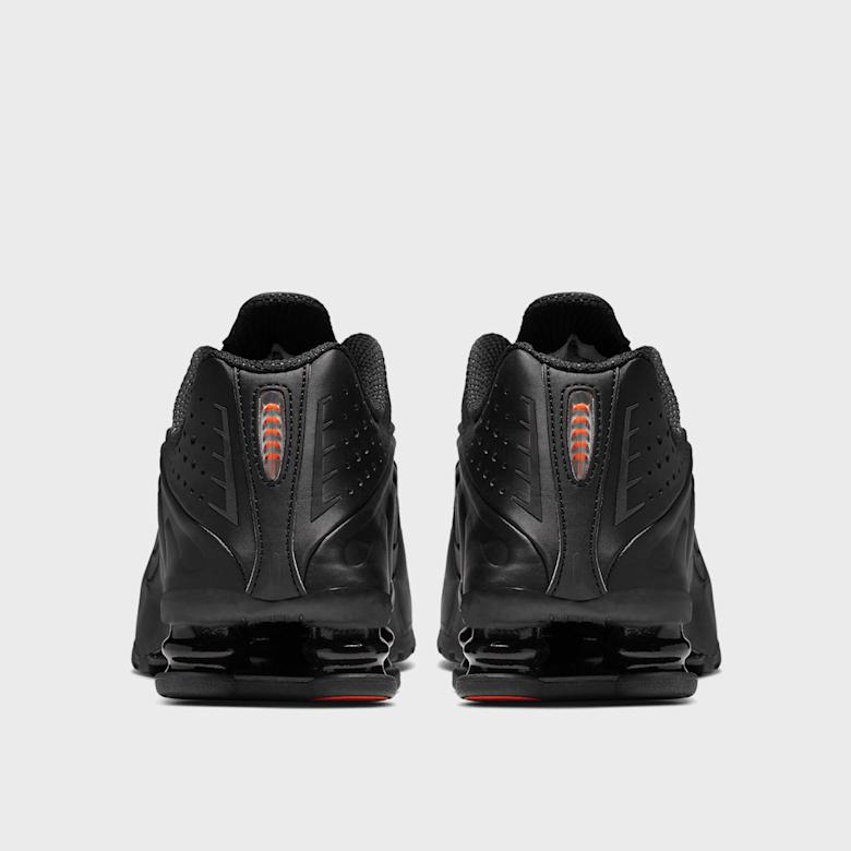 Nike Shox R4 Black