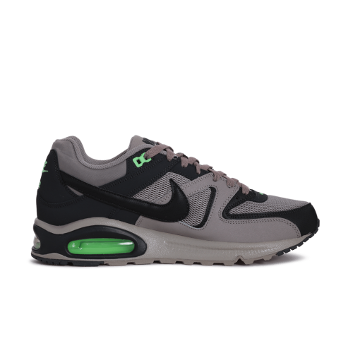 NIKE AIR MAX COMMAND